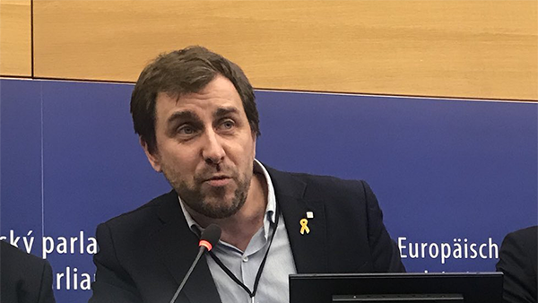 Toni Comín, explica com avança la preparació de l'acte de Perpinyà