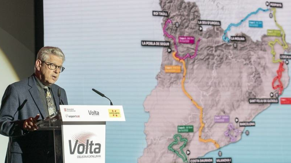 Rubèn Peris i al fons el recorregut d'enguany / captura web www.voltacatalunya.cat